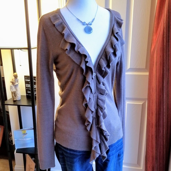 NY&Co.: Ruffled Cardigan - Picture 6 of 7